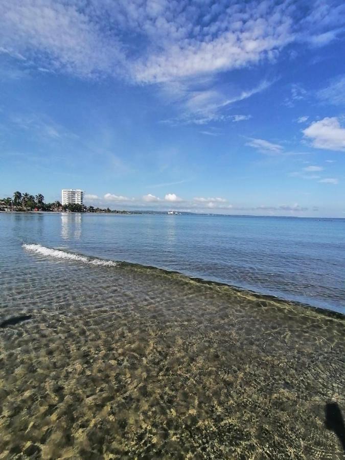Blue Apartahotel Coveñas Екстериор снимка